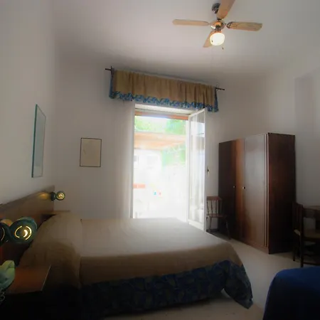 Hotel Calypso 3*